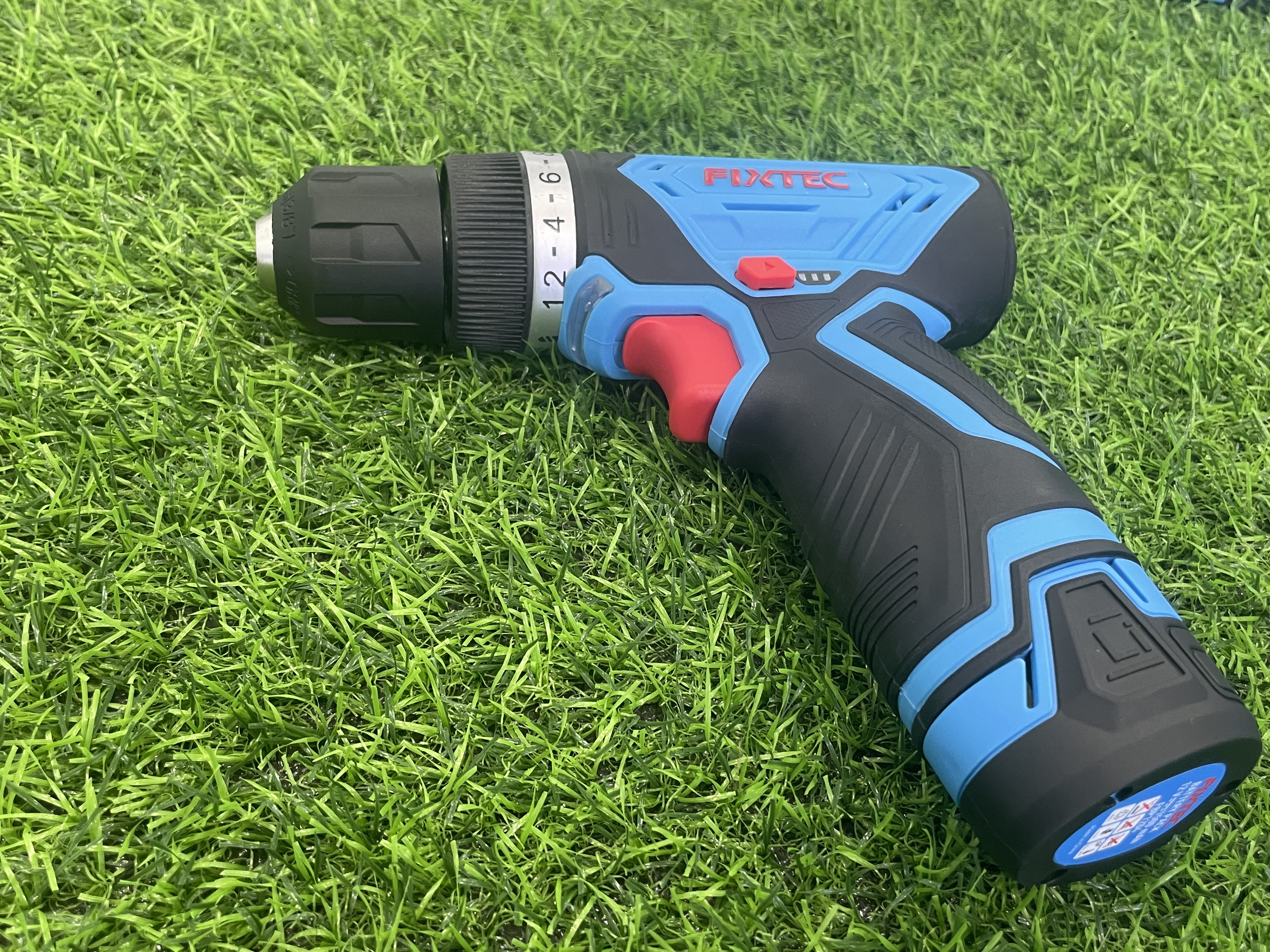 perceuse sans fil compacte